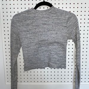 H&M Grey long sleeve crop top